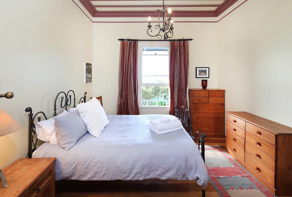 Crescent Villa - Stay Waiheke Ostend Экстерьер фото