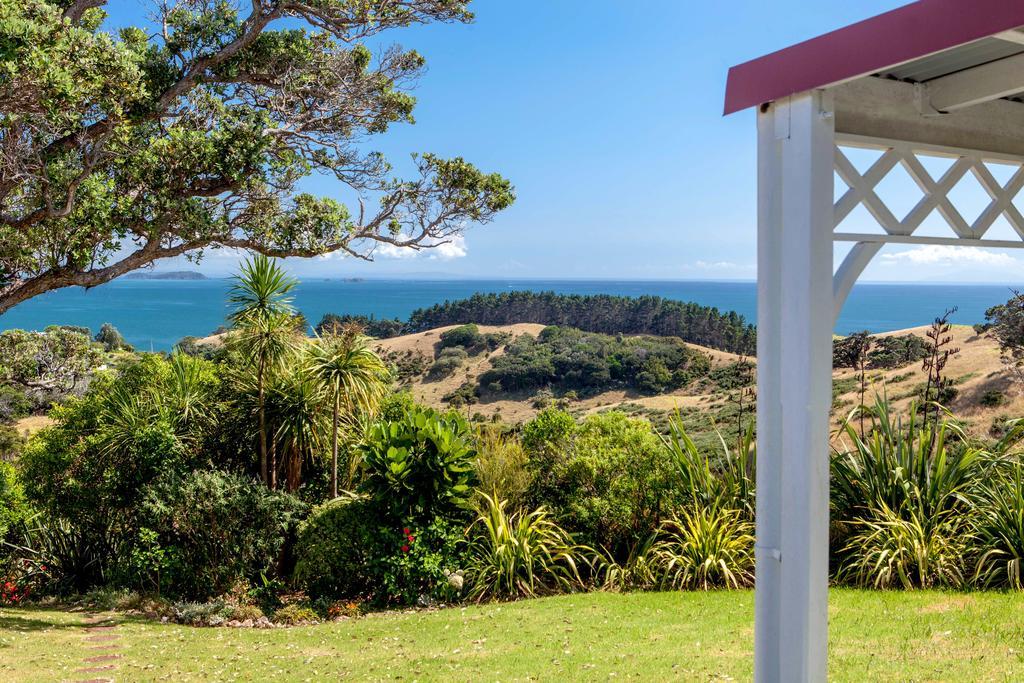 Crescent Villa - Stay Waiheke Ostend Экстерьер фото